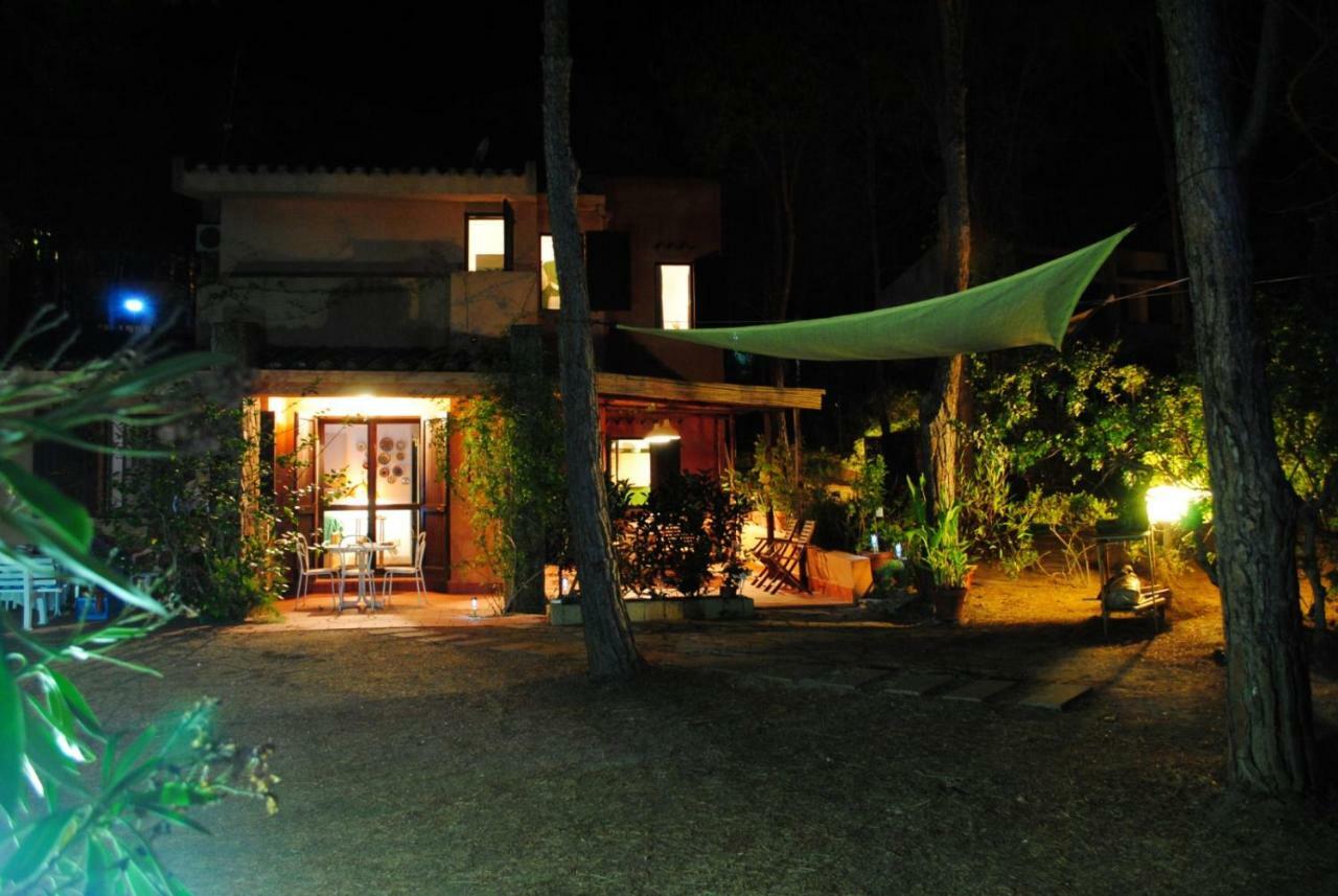 Via Dei Pini Villa Fort Village Eksteriør billede